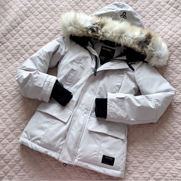 White TNA Larsen Parka Size XS - Picture 1 of 3